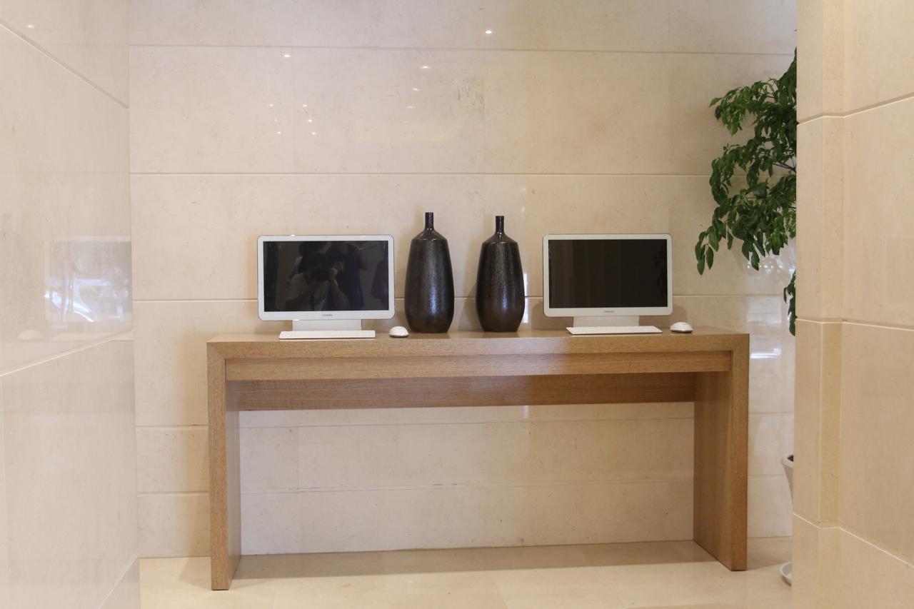 Lijing Hotel 3*